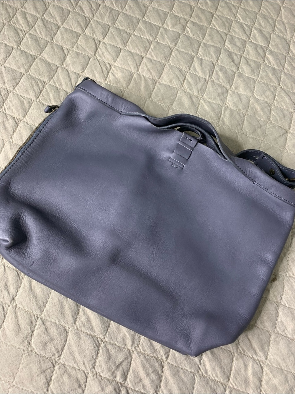 Jo Grey Leather hobo shoulder/ crossbody bag - Picture 15 of 15